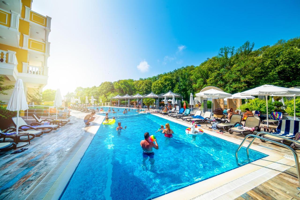 Marina White Sands Beach Hotel Obzor Exteriör bild