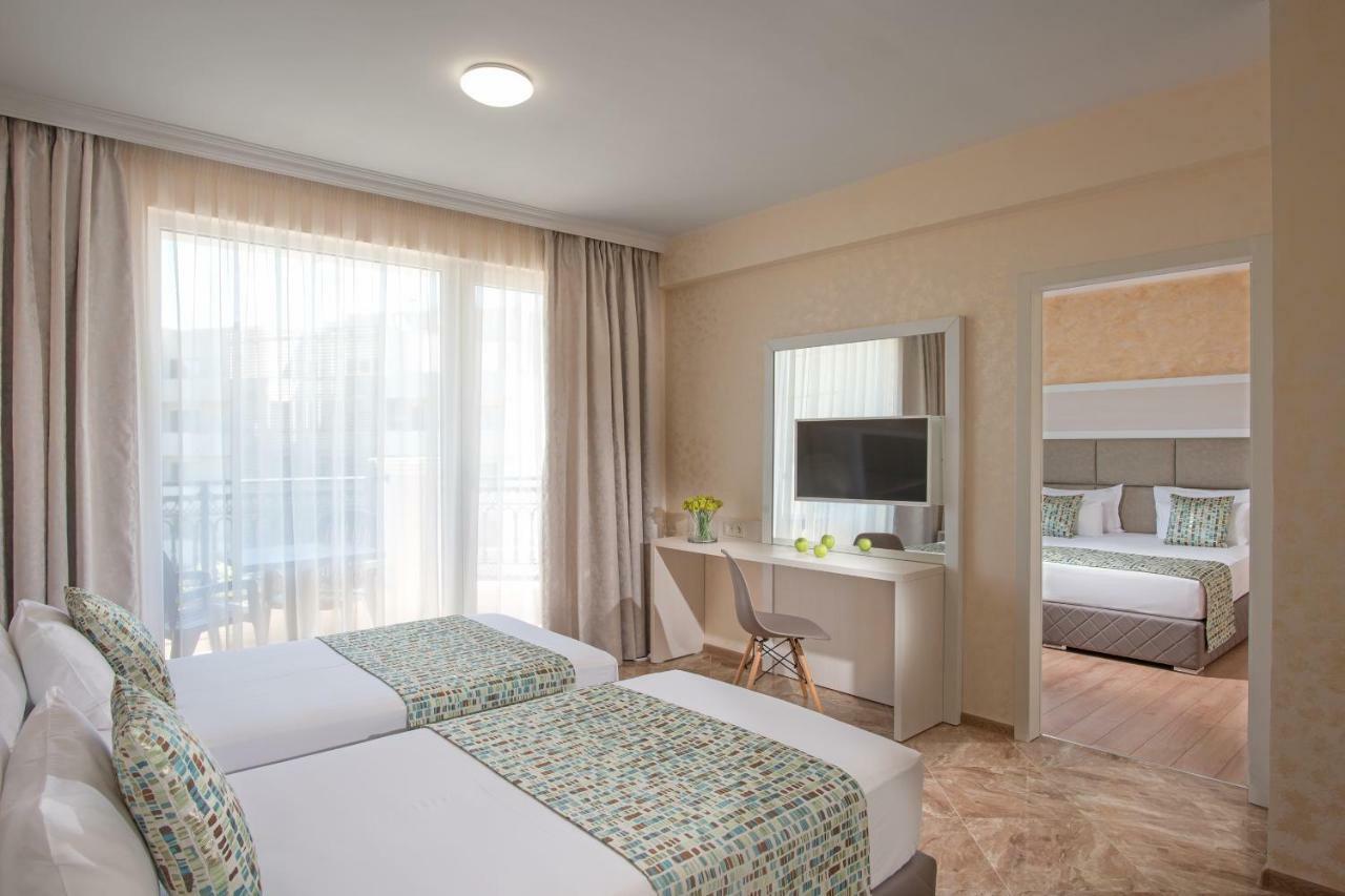 Marina White Sands Beach Hotel Obzor Exteriör bild