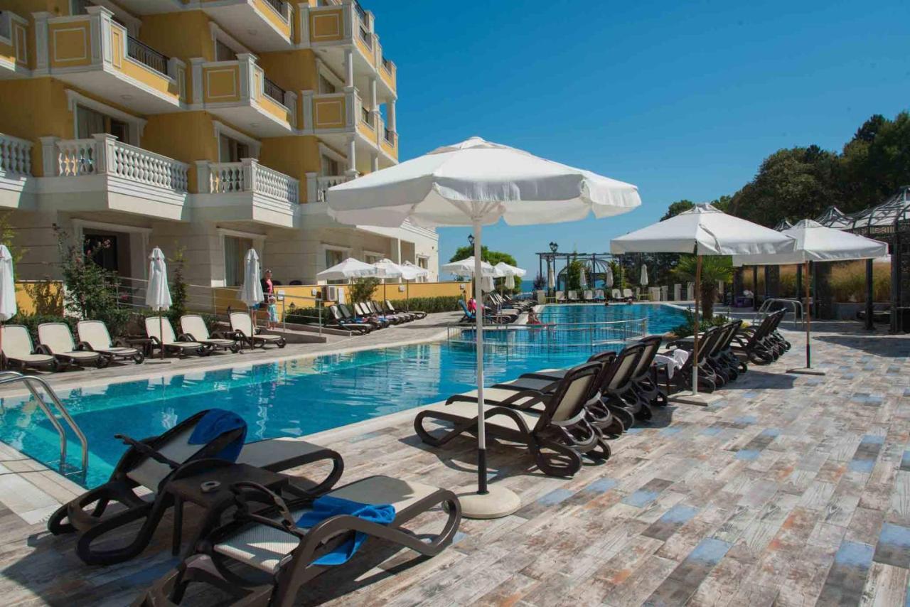 Marina White Sands Beach Hotel Obzor Exteriör bild