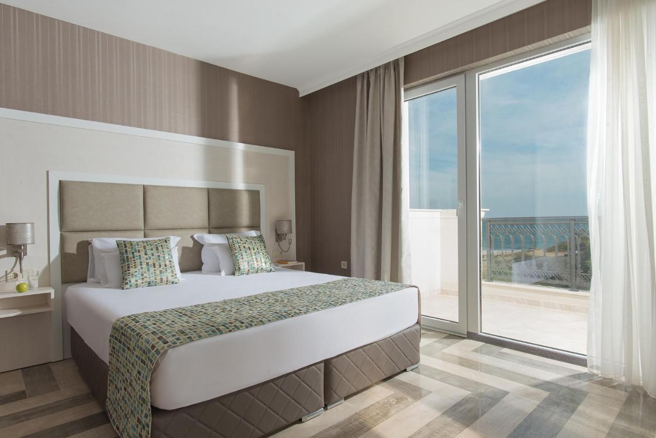 Marina White Sands Beach Hotel Obzor Exteriör bild